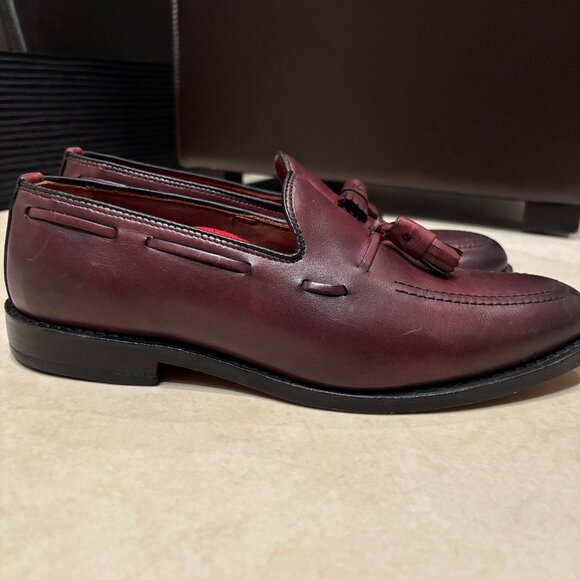 Allen Edmonds Grayson Tassel Loafer Dress Shoes - Picture 1 of 4